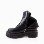 Ботинки из кожи чёрного цвета на шнуровке